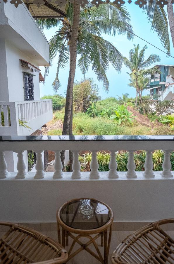 Shanu'S Seaside Inn - A Family-Run Guesthouse Just 100 Metres From Candolim Beach Екстериор снимка