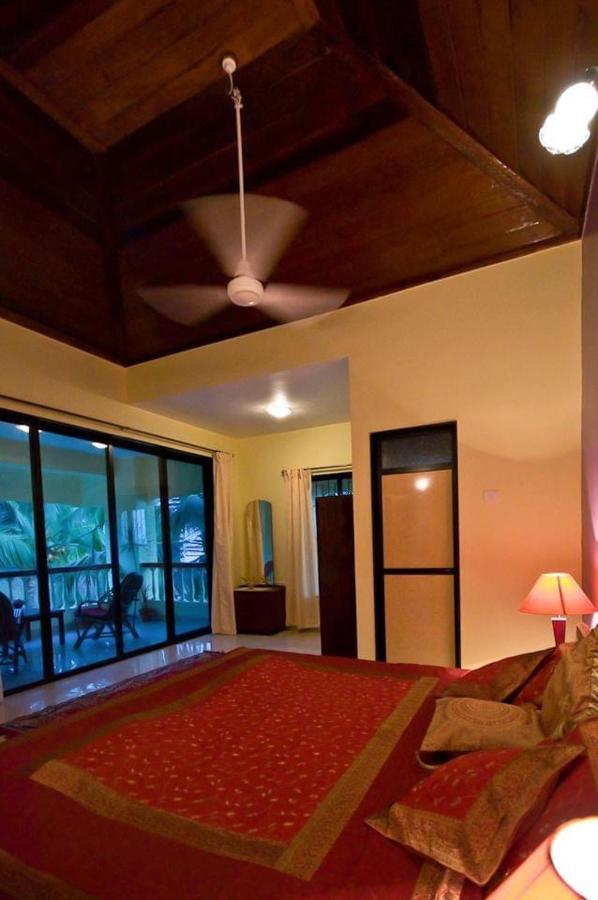 Shanu'S Seaside Inn - A Family-Run Guesthouse Just 100 Metres From Candolim Beach Екстериор снимка