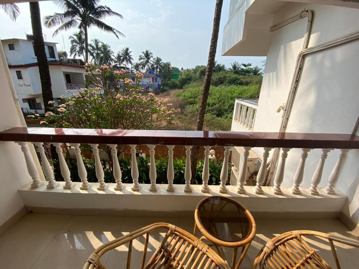 Shanu'S Seaside Inn - A Family-Run Guesthouse Just 100 Metres From Candolim Beach Екстериор снимка
